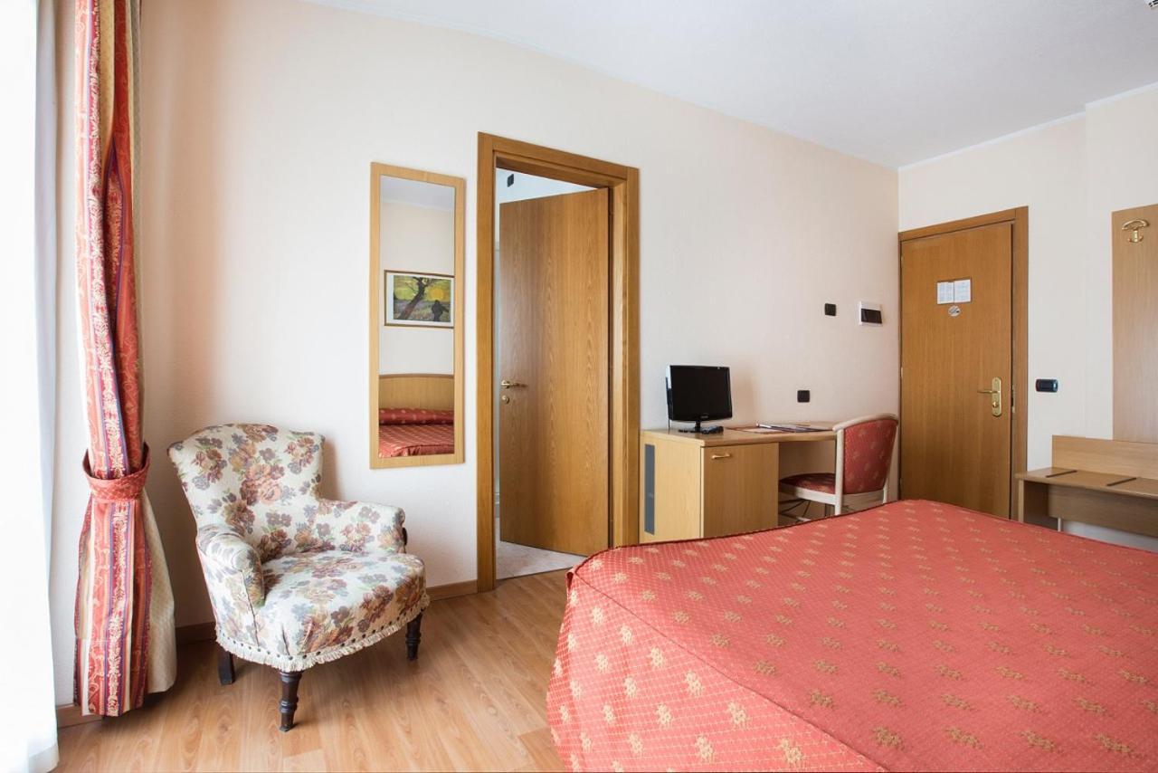 Hotel Piuro 3*
